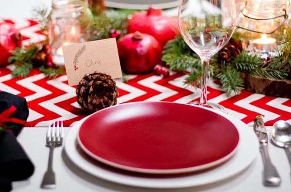 Réglage de la table de fête: comment organiser magnifiquement une table à la maison - photo