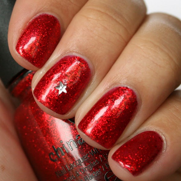 Manicure merah yang indah 2024-2025 - gambar, idea-idea manicure merah