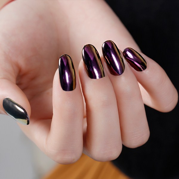 Manicure cermin yang menggembirakan 2024-2025: gambar, idea manicure cermin