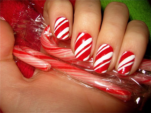 Manicure merah yang indah 2024-2025 - gambar, idea-idea manicure merah