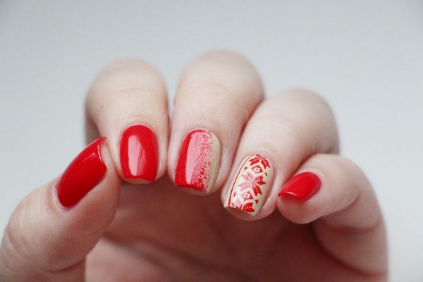 Manicure merah yang indah 2024-2025 - gambar, idea-idea manicure merah