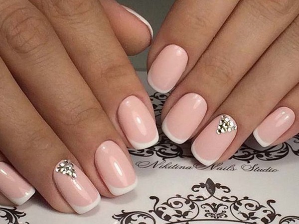 Piękny nagi manicure: zdjęcia, wiadomości, pomysły nagiego manicure