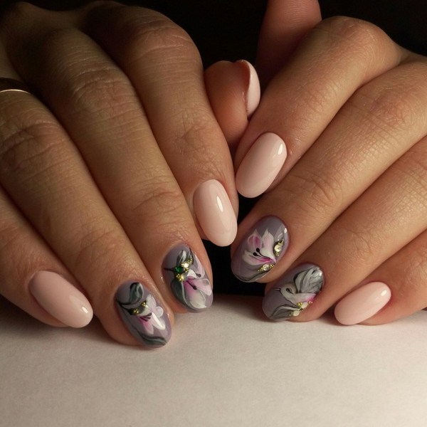 Piękny nagi manicure: zdjęcia, wiadomości, pomysły nagiego manicure