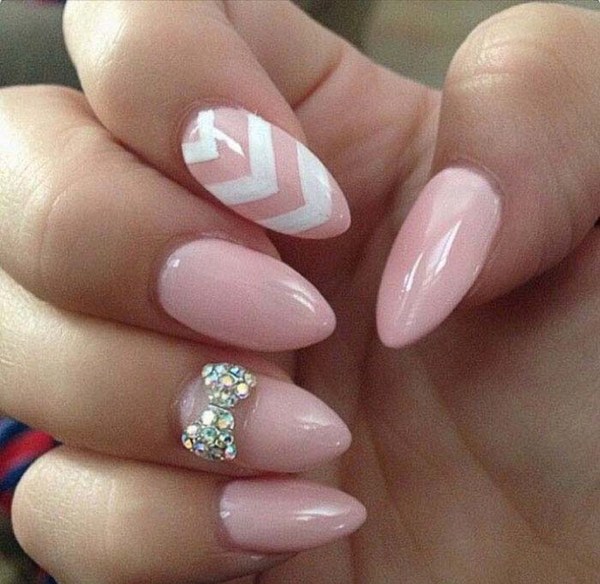 Piękny nagi manicure: zdjęcia, wiadomości, pomysły nagiego manicure