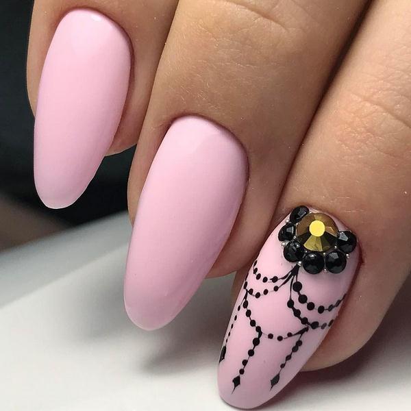 Manicure yang paling bergaya 2024-2025: trend dalam manicure, foto, berita