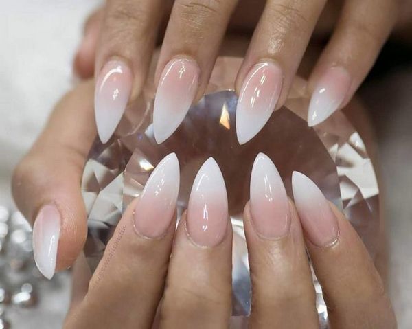 Manicure ombre yang cantik 2024-2025: foto, idea, berita, trend