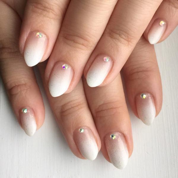 Manicure ombre yang cantik 2024-2025: foto, idea, berita, trend