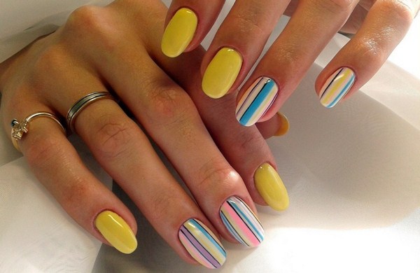 Manicure kuning asli 2024-2025 dalam gaya yang berbeza: perkara baru, idea, trend