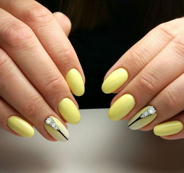 Manicure kuning asli 2024-2025 dalam gaya yang berbeza: perkara baru, idea, trend