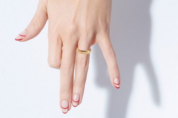 Manicure bergaya dalam gaya minimalism: idea terbaik untuk minicism manicure, trend, foto