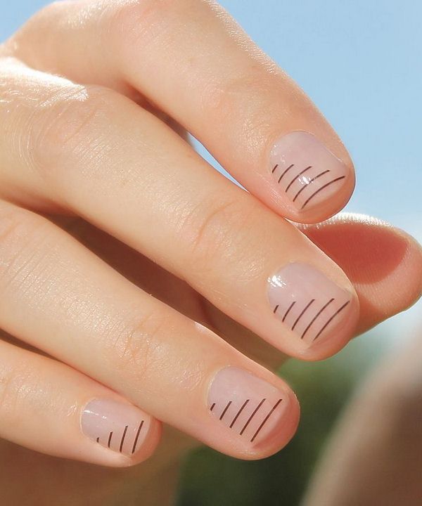 Manicure bergaya dalam gaya minimalism: idea terbaik untuk minicism manicure, trend, foto