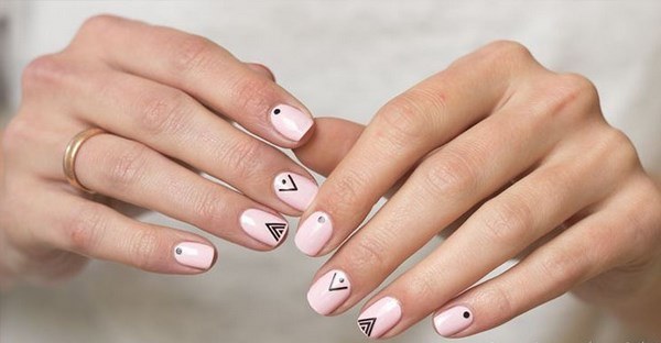 Manicure bergaya dalam gaya minimalism: idea terbaik untuk minicism manicure, trend, foto