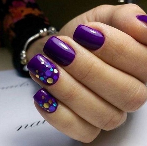 Manicure ungu yang lazat 2024-2025: idea, produk baru, trend - foto