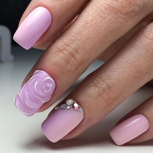 Wspaniały manicure kwiatowy 2024-2025: zdjęcia, pomysły manicure z kwiatami