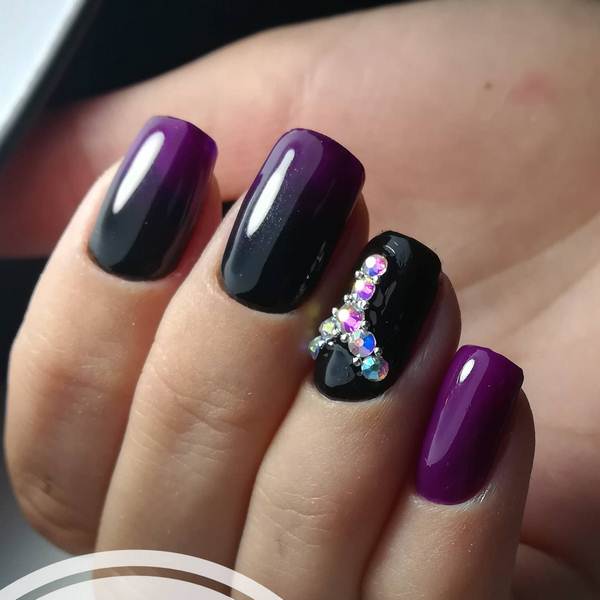 Manicure ungu yang lazat 2024-2025: idea, produk baru, trend - foto