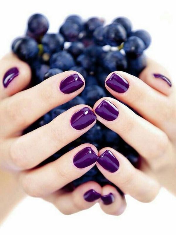 Manicure ungu yang lazat 2024-2025: idea, produk baru, trend - foto