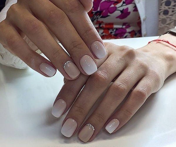 Manicure pejabat bergaya 2024-2025: 50+ gambar idea seni paku dan barang baru