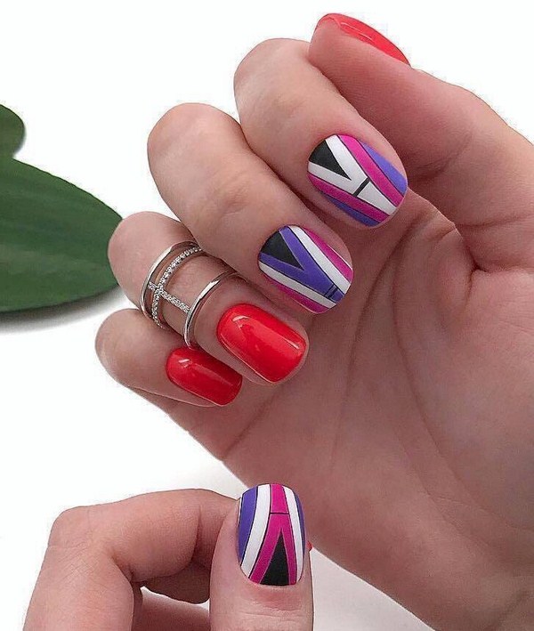 Manicure musim panas yang indah 2024-2025: gambar, idea-idea manicure musim panas