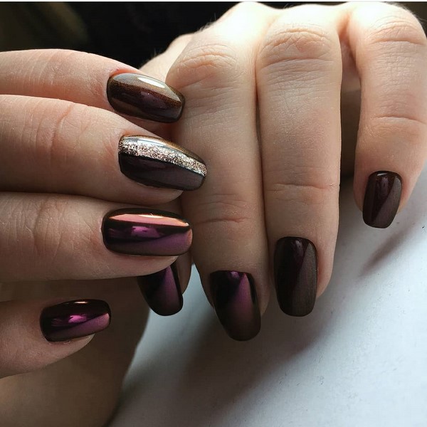 Manicure z tajemniczym kocim okiem 2024-2025: pomysły na paznokcie