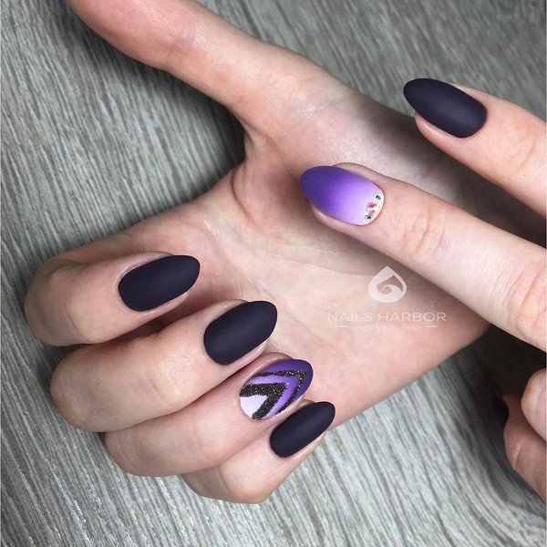 Berita atas gel menggilap manicure 2024-2025: idea-idea foto pengilat gel kuku seni