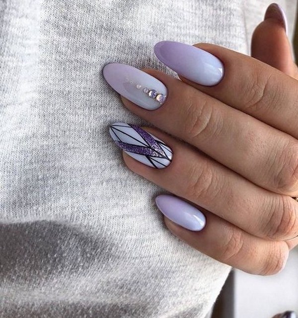 Manicure paling bergaya dengan rhinestones: idea hebat dan gambar berwarna musim 2024-2025