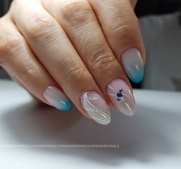 Manicure paling bergaya dengan rhinestones: idea hebat dan gambar berwarna musim 2024-2025