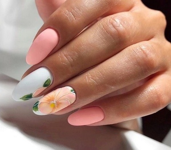 Wspaniały manicure kwiatowy 2024-2025: zdjęcia, pomysły manicure z kwiatami