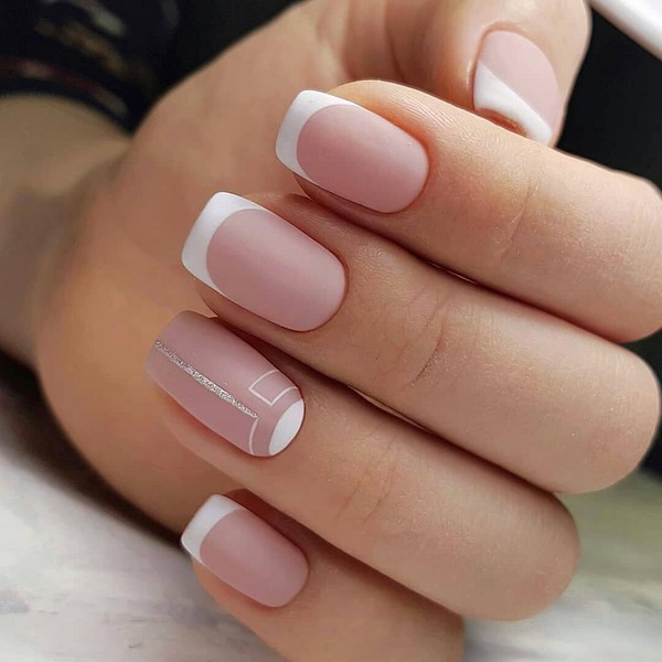 50 odcieni beżu ... - nowe trendy manicure beżowego 2024-2025 na każdy gust