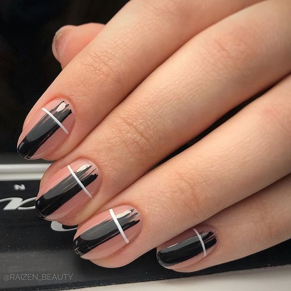 50 odcieni beżu ... - nowe trendy manicure beżowego 2024-2025 na każdy gust