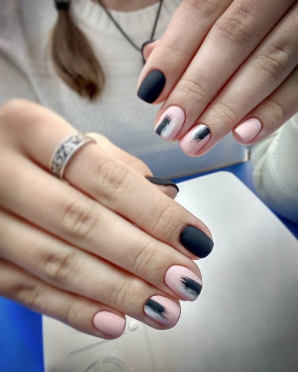 50 odcieni beżu ... - nowe trendy manicure beżowego 2024-2025 na każdy gust