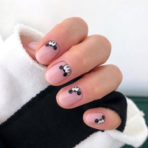 Manicure cantik untuk kuku pendek 2024-2025: idea-idea gambar manicure untuk kuku pendek