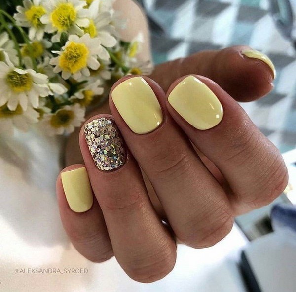 Manicure cantik untuk kuku pendek 2024-2025: idea-idea gambar manicure untuk kuku pendek