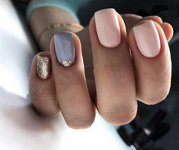 Manicure bulan menawan 2024-2025: gaya baru dan jenis reka bentuk kuku dengan lubang