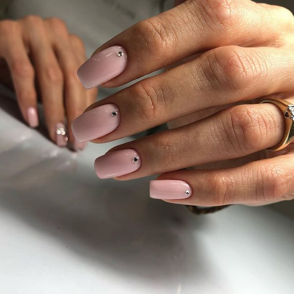 Manicure yang paling indah 2024-2025 - contoh baru reka bentuk kuku mudah