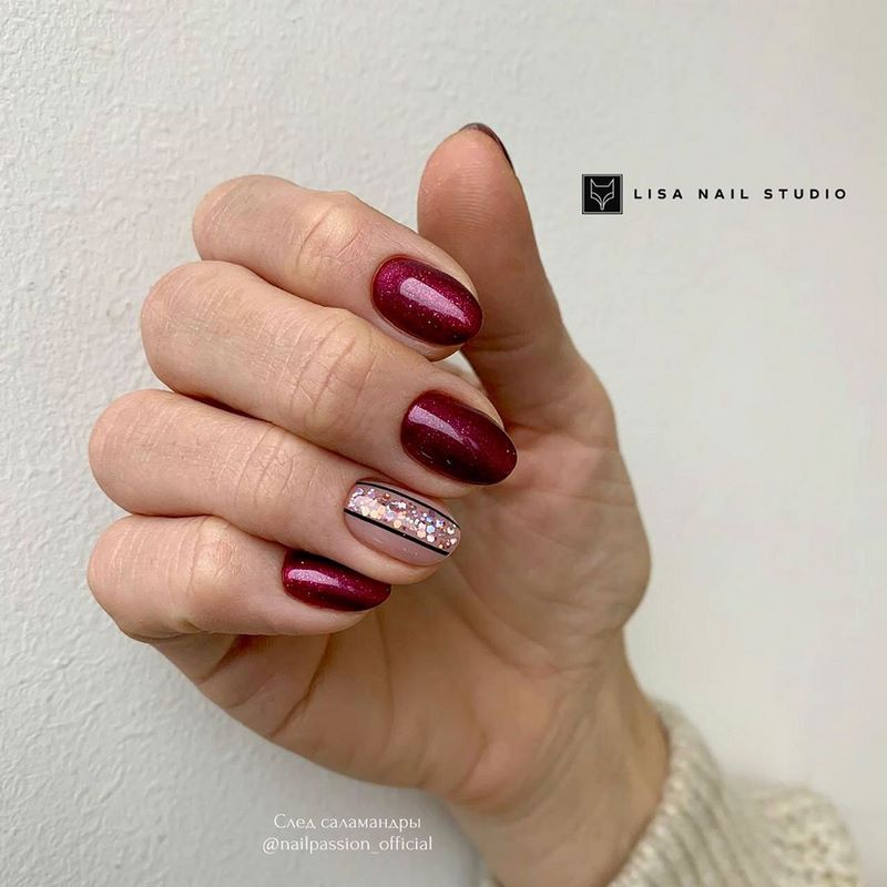 Manicure burgundy menawan 2024-2025 dalam teknik dan gaya baru