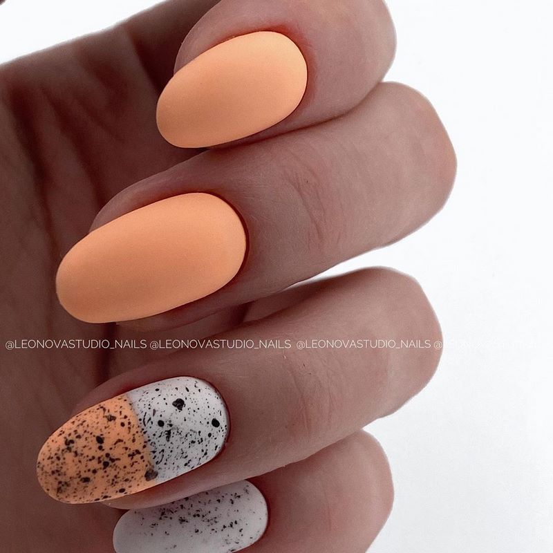 Manicure matte bergaya 2024-2025: foto, berita, idea-idea manicure matte