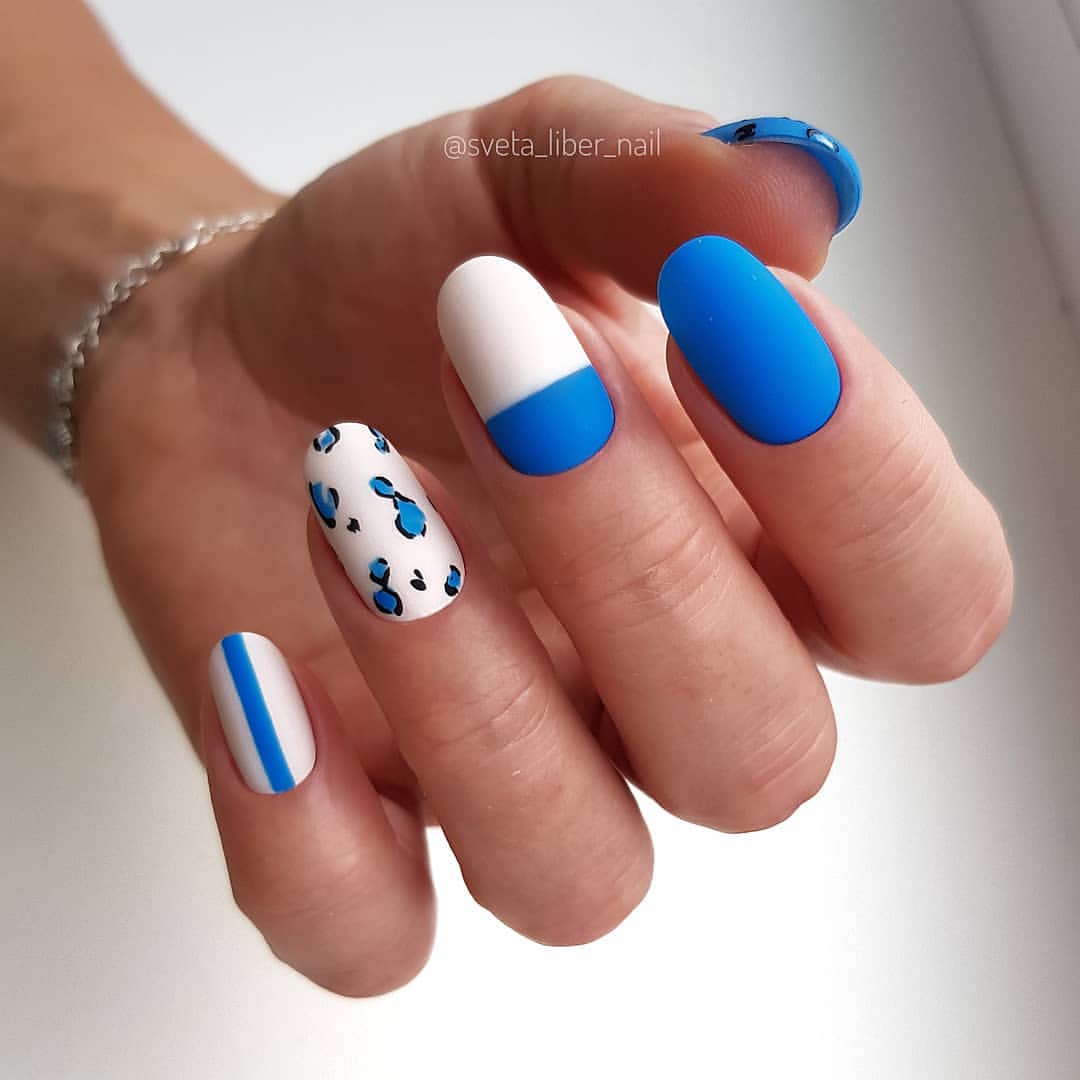 Manicure biru bergaya 2024-2025: idea, berita, trend - foto